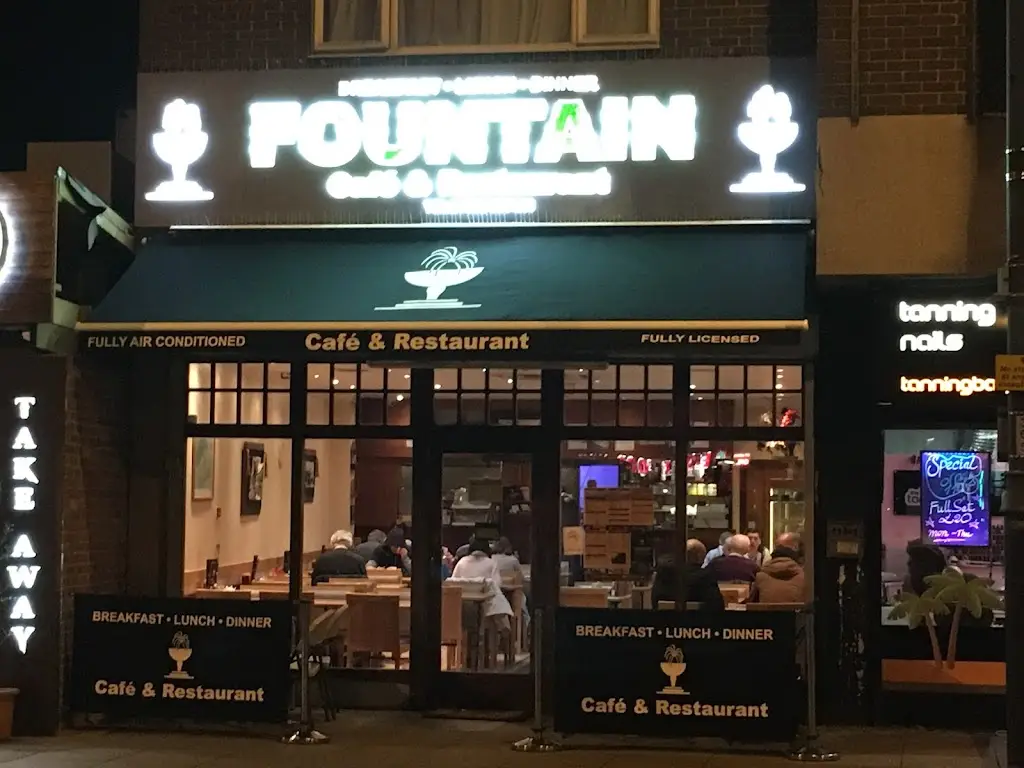 Fountain Cafe restaurante en Cheshunt