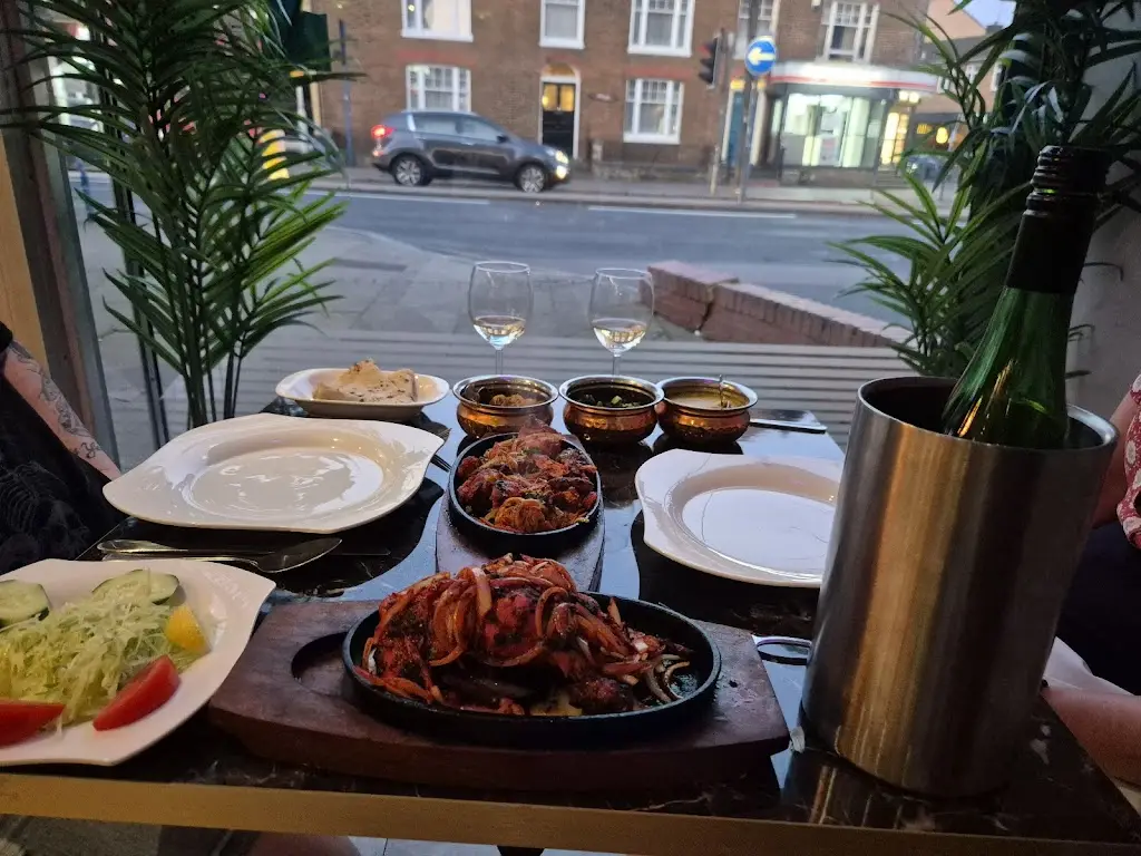 Tom Delieu_Shahanshah Tandoori_Cheshunt_review