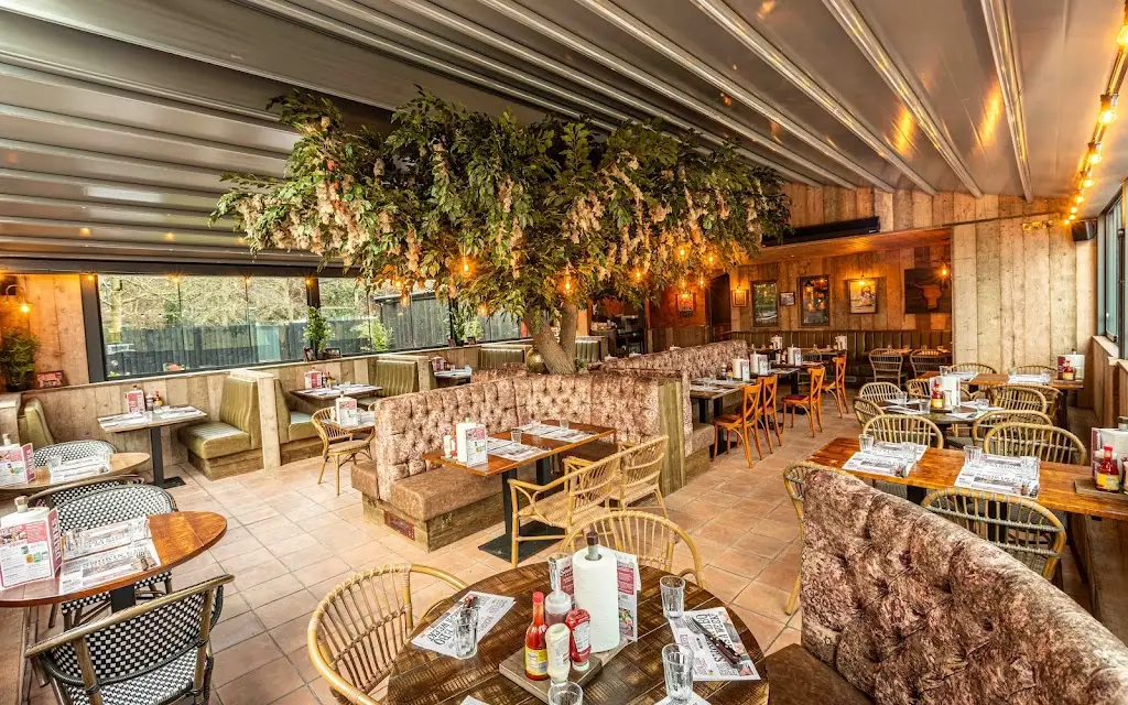 Hickory's Smokehouse Chester_Chester_slider_image_1