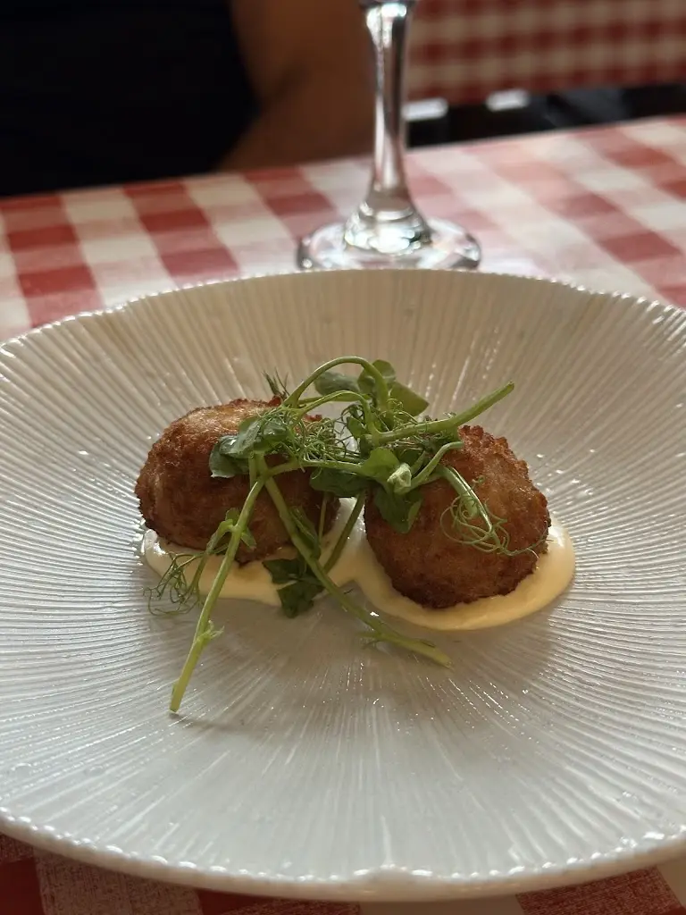 Renata Gimenes_Chez Jules in Chester_Chester_review
