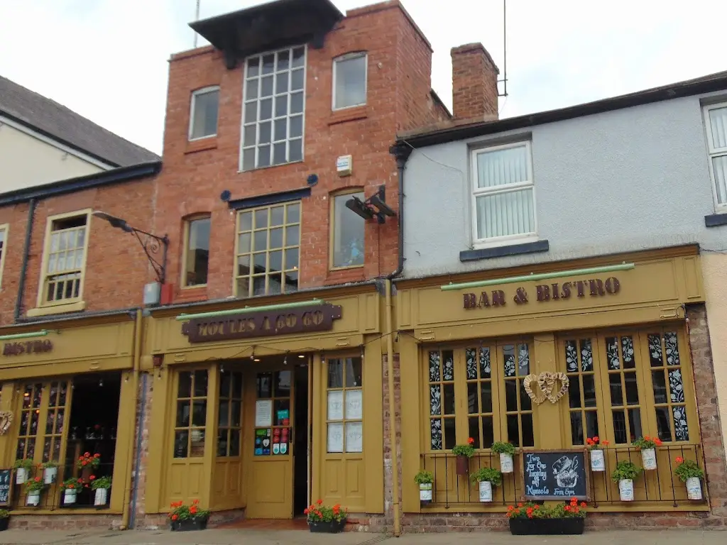 Moules a Go-Go Bar & Bistro_Chester_slider_image_3