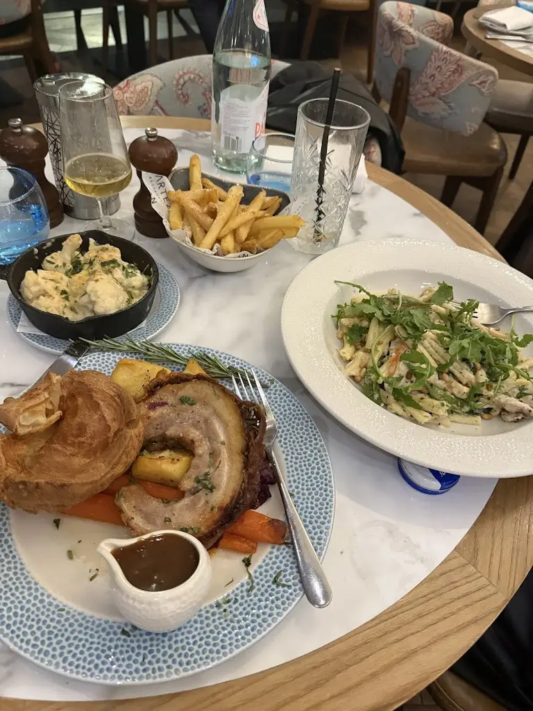 Leighton Baines_Artezzan Restaurant & Bar_Chester_review