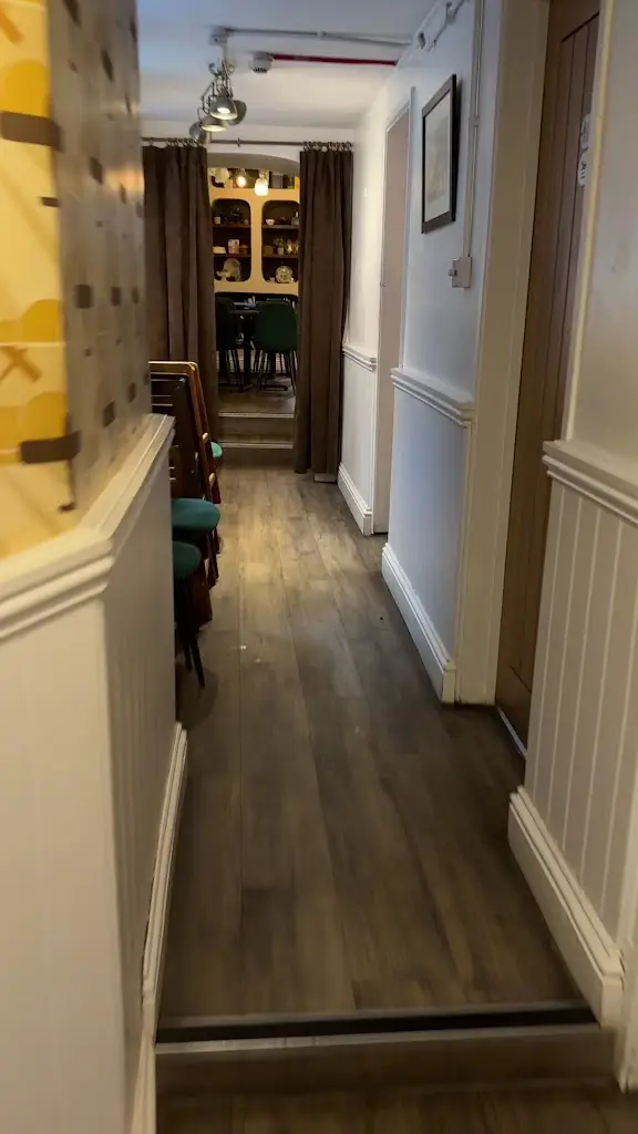 Hannah-May Elmasry_Atina Kitchen_Chester_review