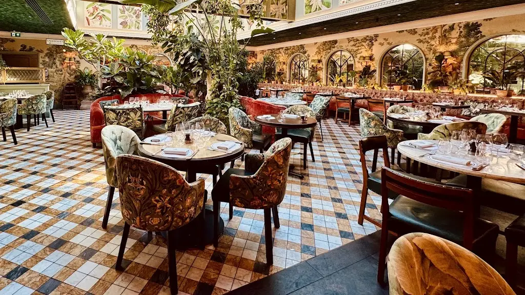 The Ivy Chichester restaurant in Chichester