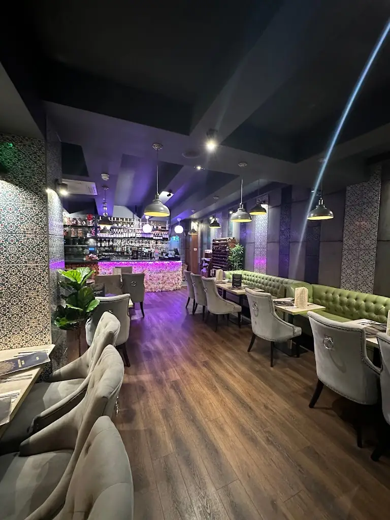 Reina Kitchen restaurant in Chichester