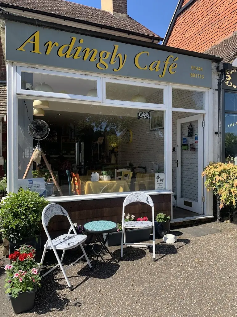 Ardingly Café restaurant in Ardingly