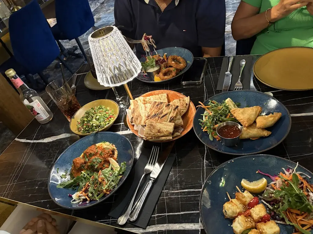 Steph Acevedo_Turkuaz Social Chichester_Chichester_review