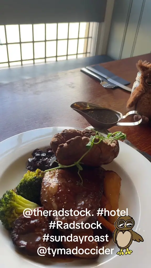 P_Addler_The Radstock Hotel_Chilcompton_review