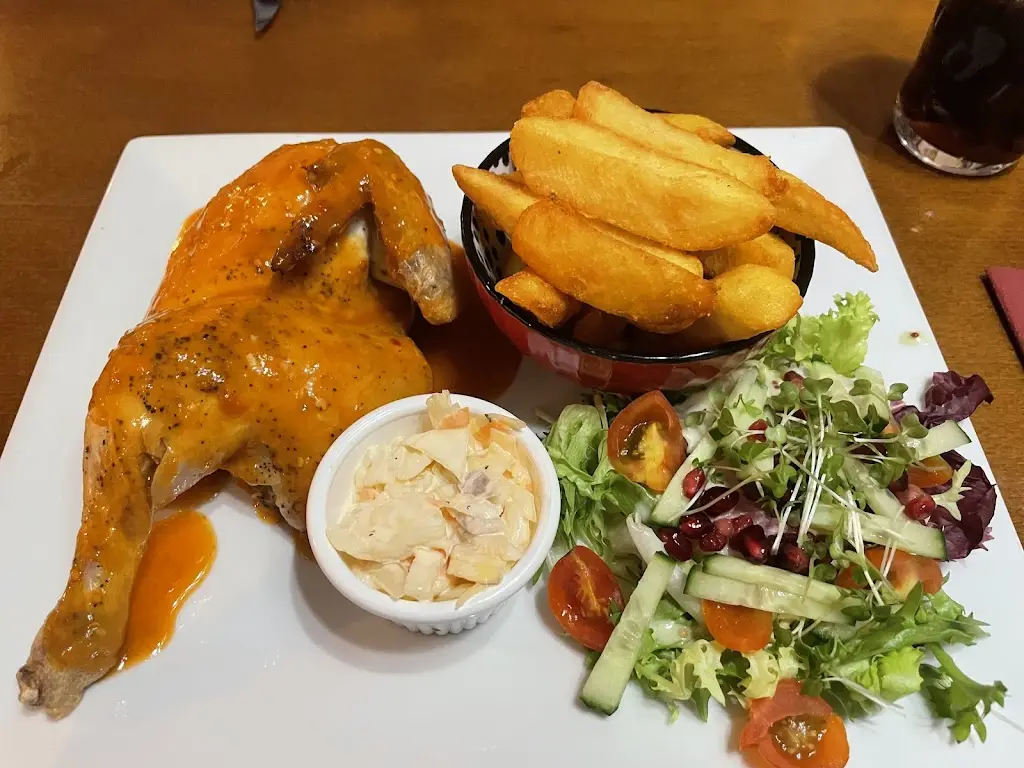 Summer Balch_The Somerset Wagon_Chilcompton_review