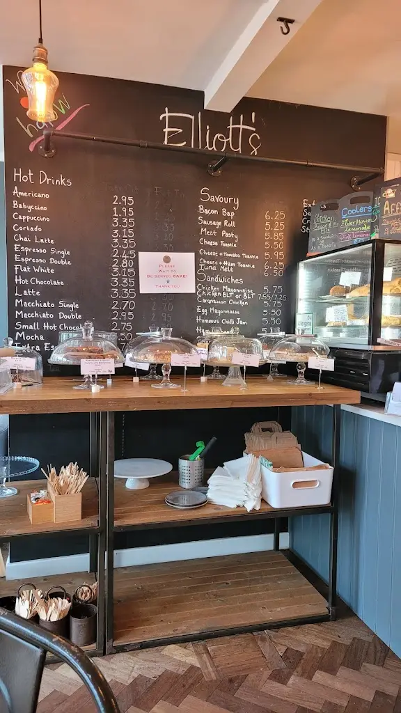 Menu_Elliott's on the Green coffee shop_Chiddingfold_image_1