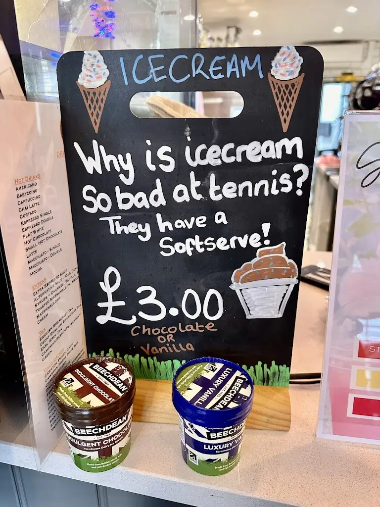 Menu_Elliott's on the Green coffee shop_Chiddingfold_image_2