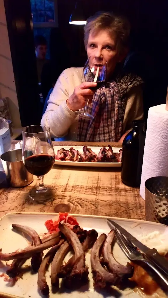 Menu_The White Hart_Chiddingfold_image_7