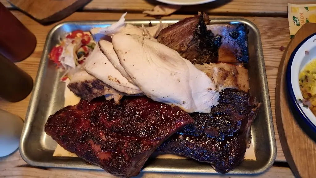 Richard Khaldi_The White Hart_Chiddingfold_review