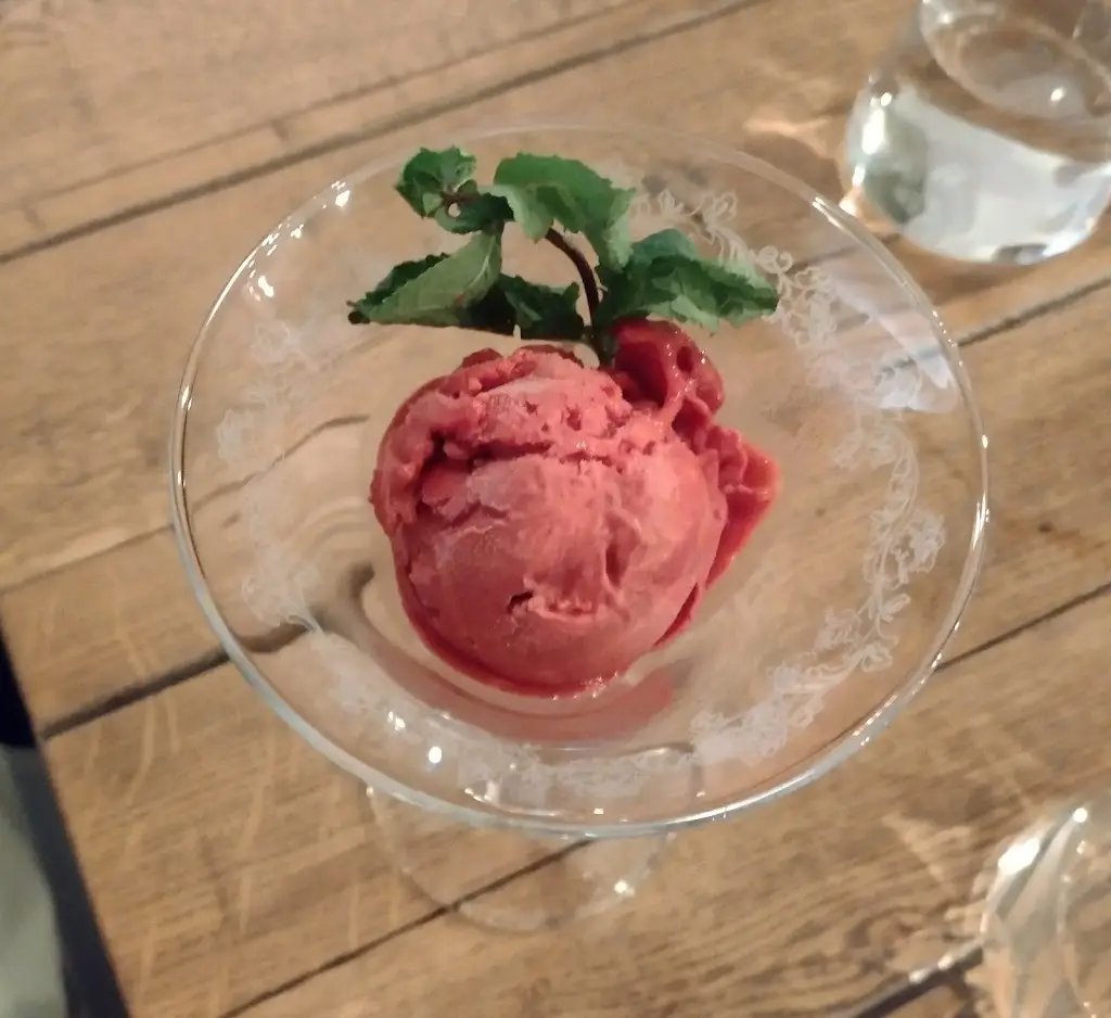 James Simmons_MOMA Restaurant_Chiddingfold_review