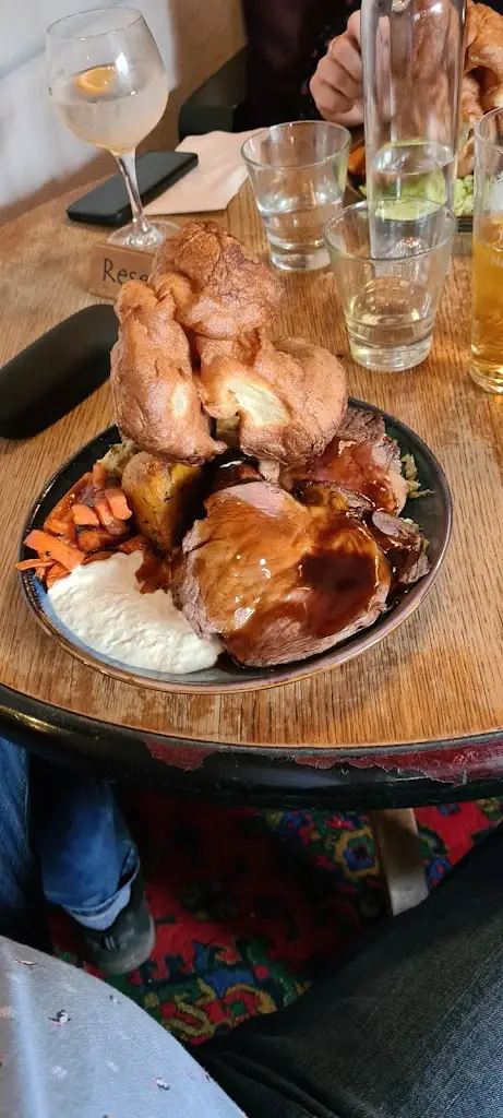 Menu_The Three Horseshoes_Chiddingfold_image_8