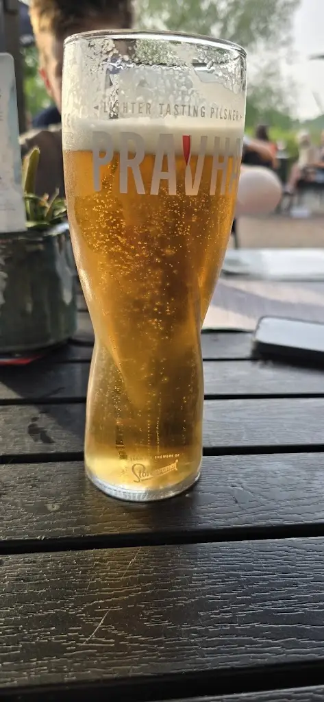 Menu_Kingfisher Chertsey_Chertsey_image_5