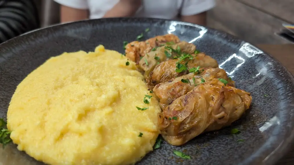 Menu_MOLDOVA Grill & Restaurant_Chertsey_image_8