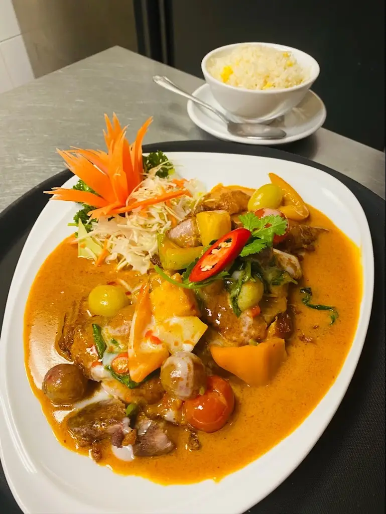 Menu_Kasalong Thai Restaurant_Chertsey_image_8