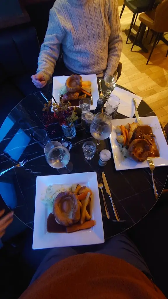 Menu_Thyme Tavern Bar and Restaurant_Chertsey_immagine_6