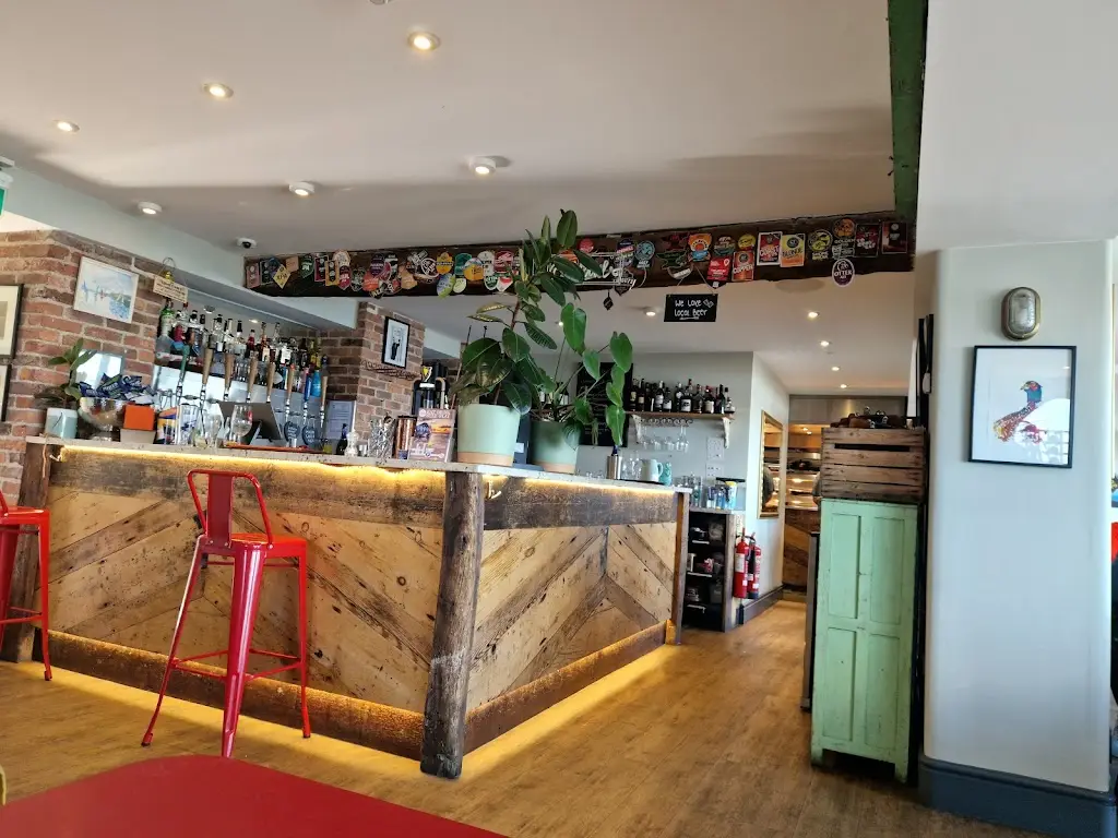 James Granger_The Royal George_Appledore_review