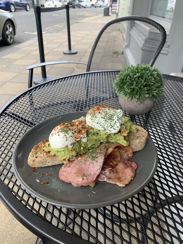 Menu_'Ohanas Cafe Bistro_Chertsey_image_9