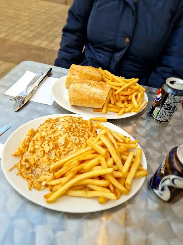 Menu_Chertsey Cafe_Chertsey_image_6