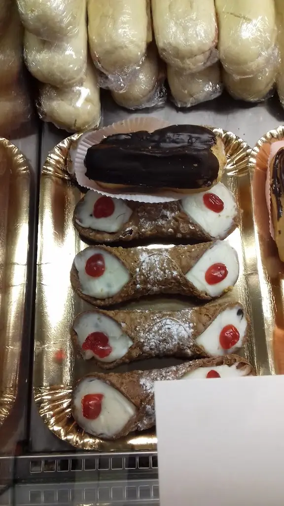 Menu_Carlo Delicatessen_Chertsey_image_2