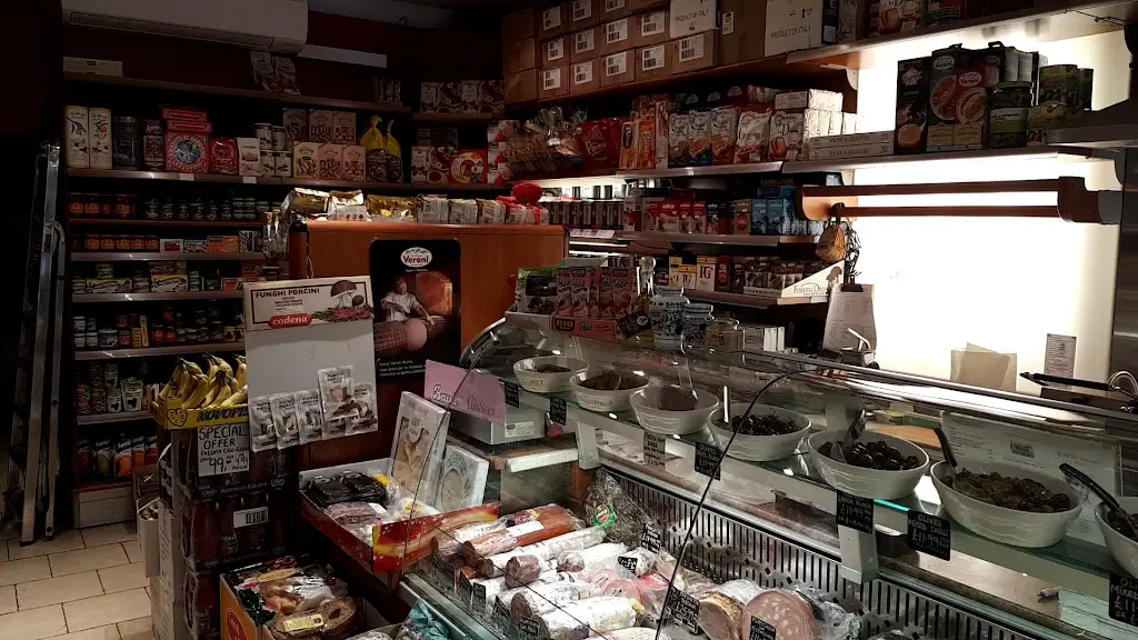 Carlo Delicatessen_Chertsey_slider_image_2