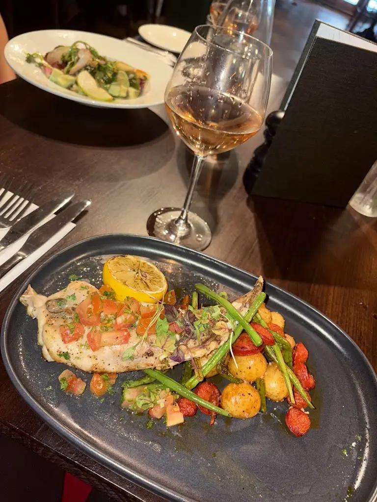 Maddie Hussey_King William IV Chigwell_Chigwell_review