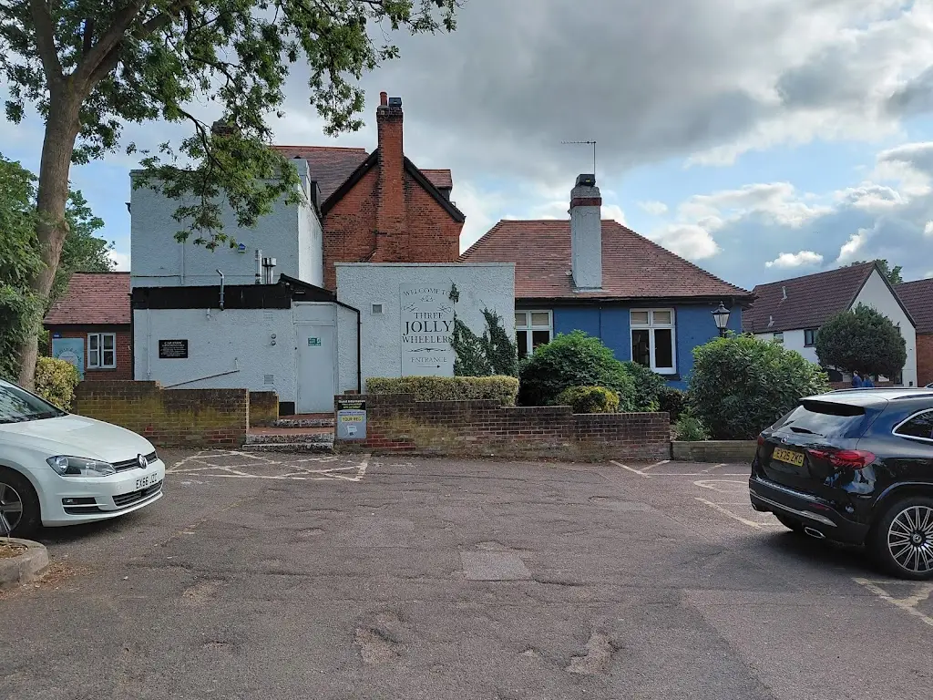 David O_The Three Jolly Wheelers_Chigwell_review