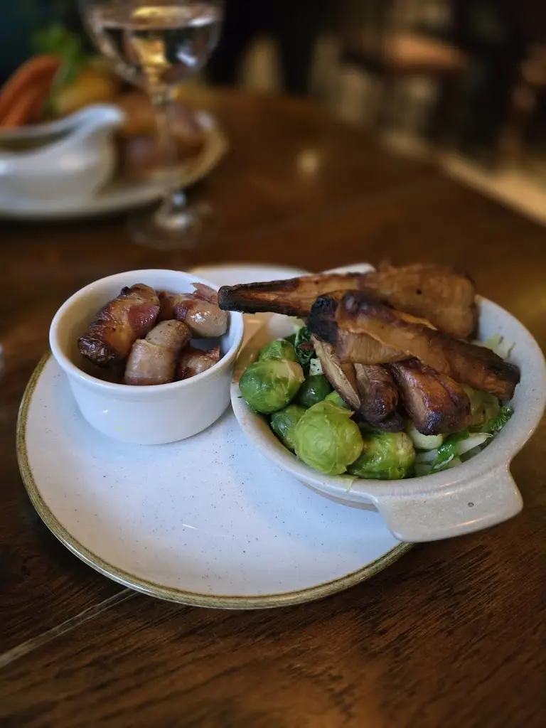 The Three Jolly Wheelers_Chigwell_slider_image_3