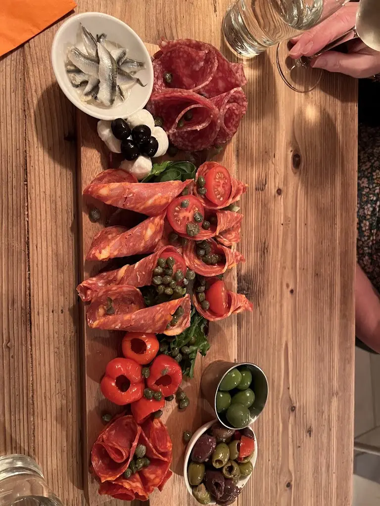 Flame Factory_Appledore_slider_image_2