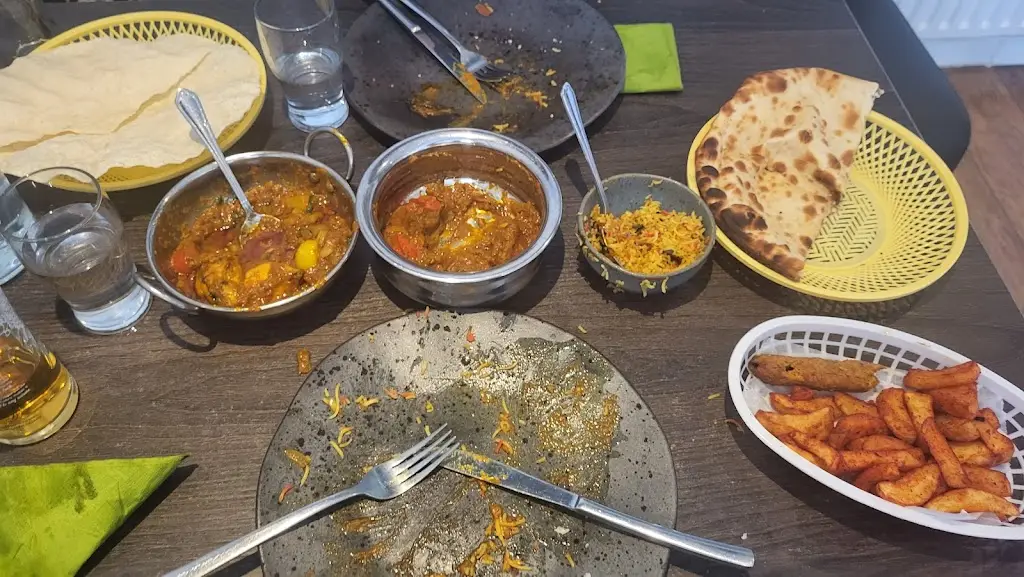 David Brown_Malayan_Chester-le-Street_review