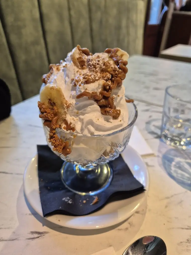 Luke Browne_Bitter & Twisted_Chipping Norton_reseña