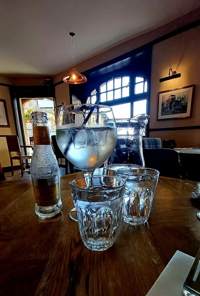 Kay Crayford_The Fox_Chipping Norton_recensione