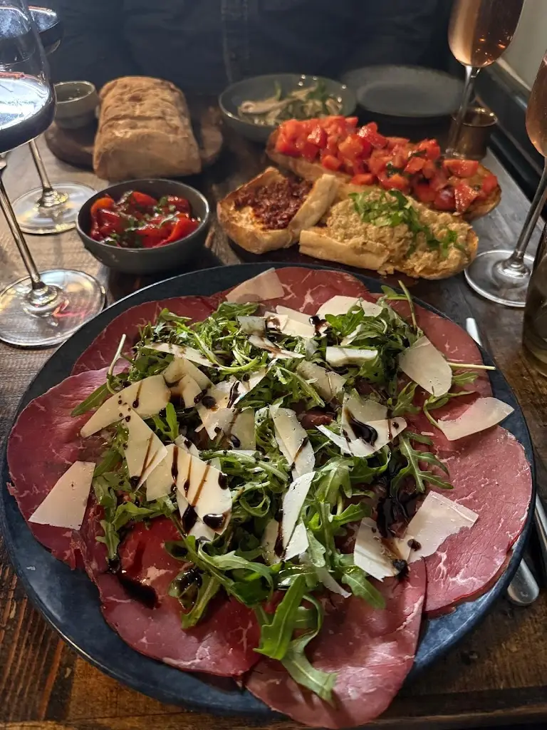 Andy Howard_Alberto's - Chipping Norton_Chipping Norton_review