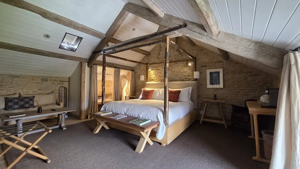 The Wild Rabbit_Chipping Norton_slider_image_3