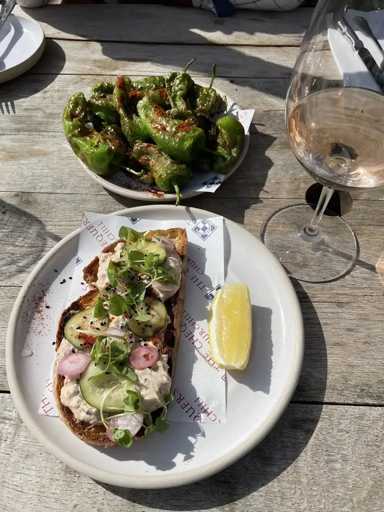 Jenny Logie_The Chequers, Cotswolds_Chipping Norton_avis