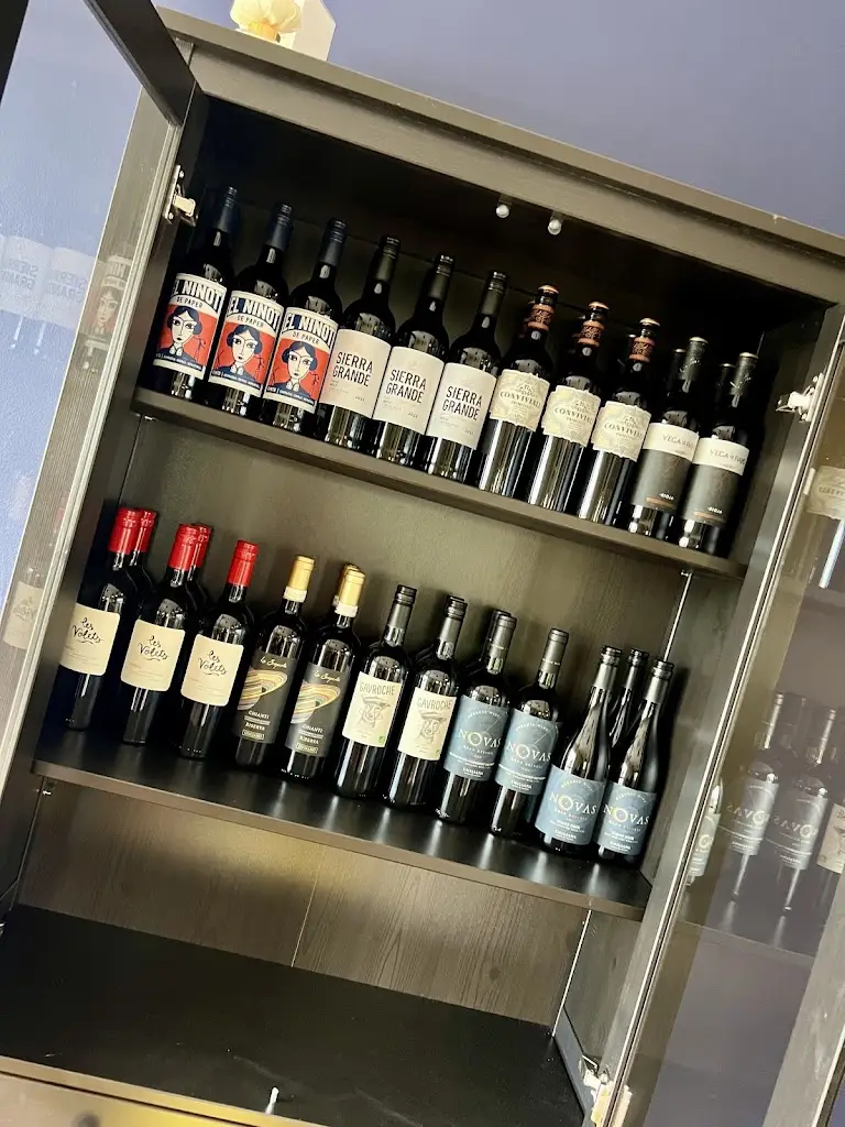 No.36 | Grapes & Flavours restaurant in Chinnor