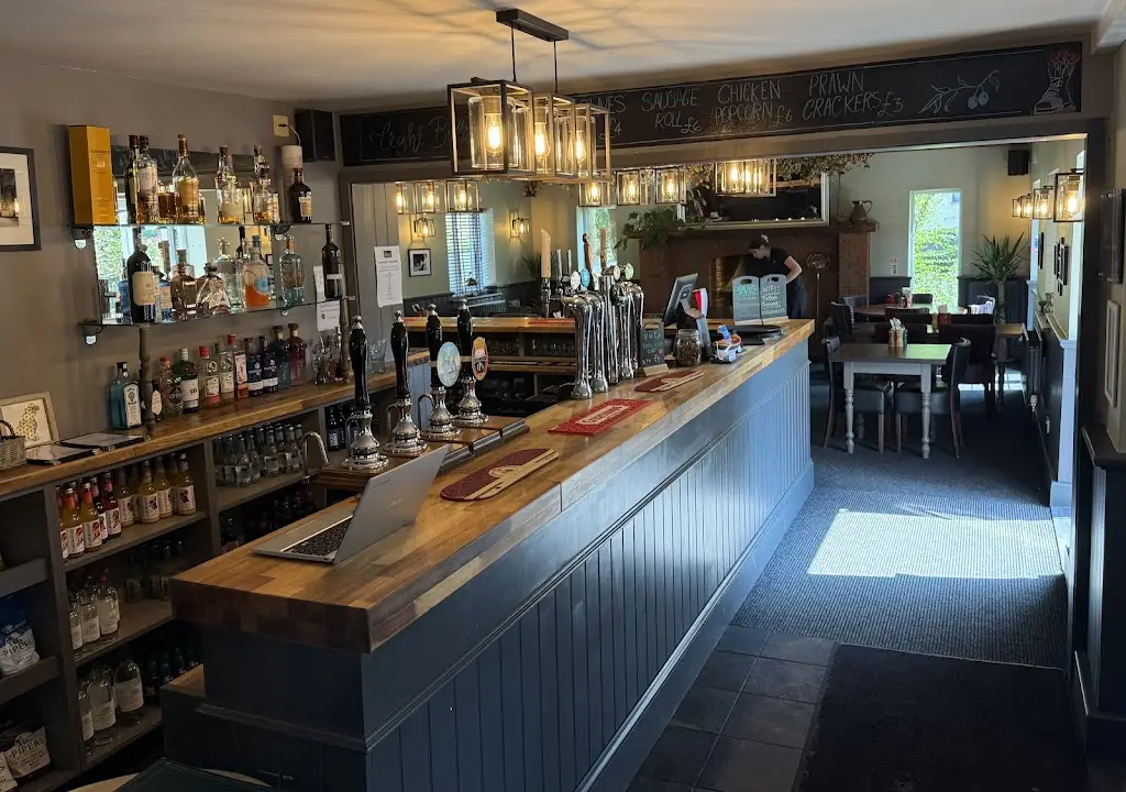 The Boot_Chinnor_slider_image_1