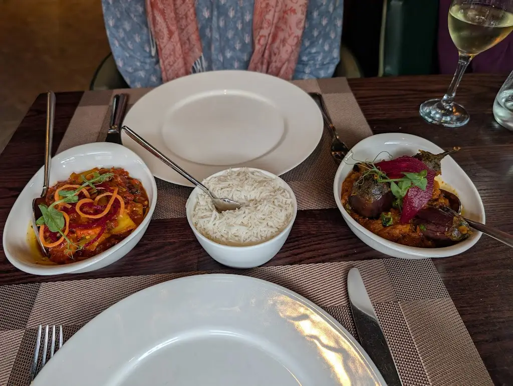 Martin Evans_Radhuni Lounge Restaurant | Indian Restaurant in Princes Risborough_Chinnor_review