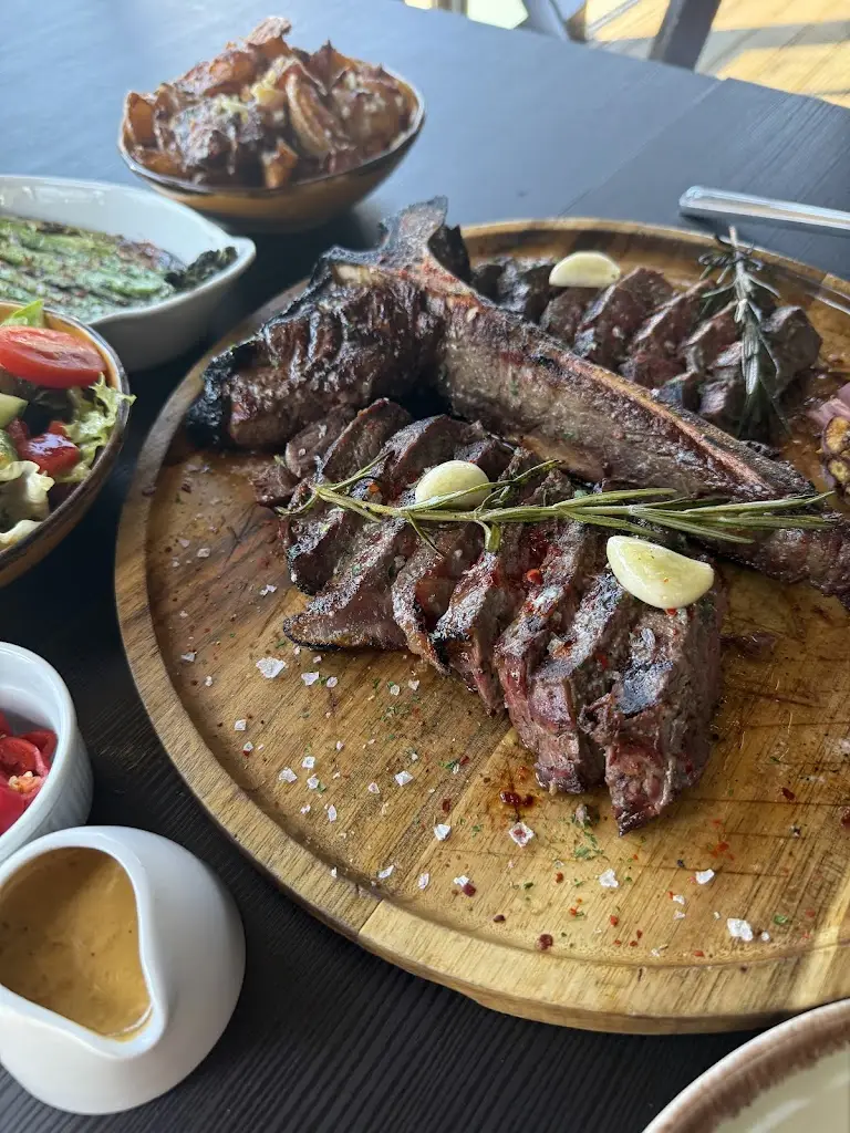 Luli Nushi_Porterhouse Wine Bar + Kitchen_Chipping Ongar_reseña