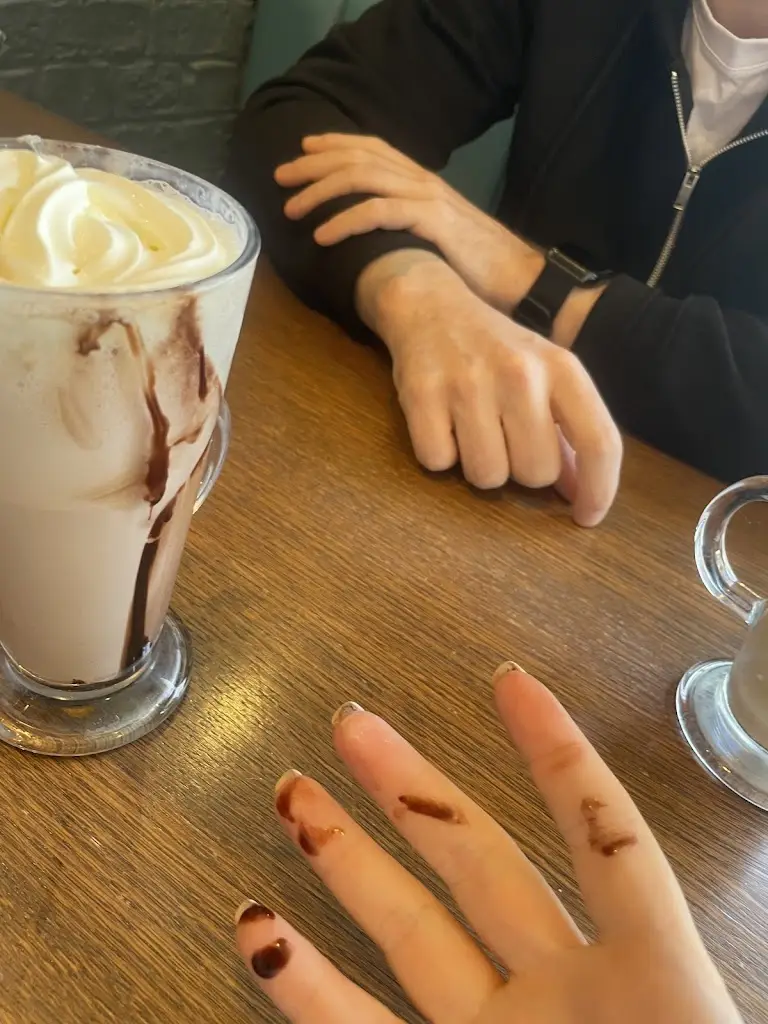 Aimee Sell_Fratelli Bites & Coffee_Chipping Ongar_review