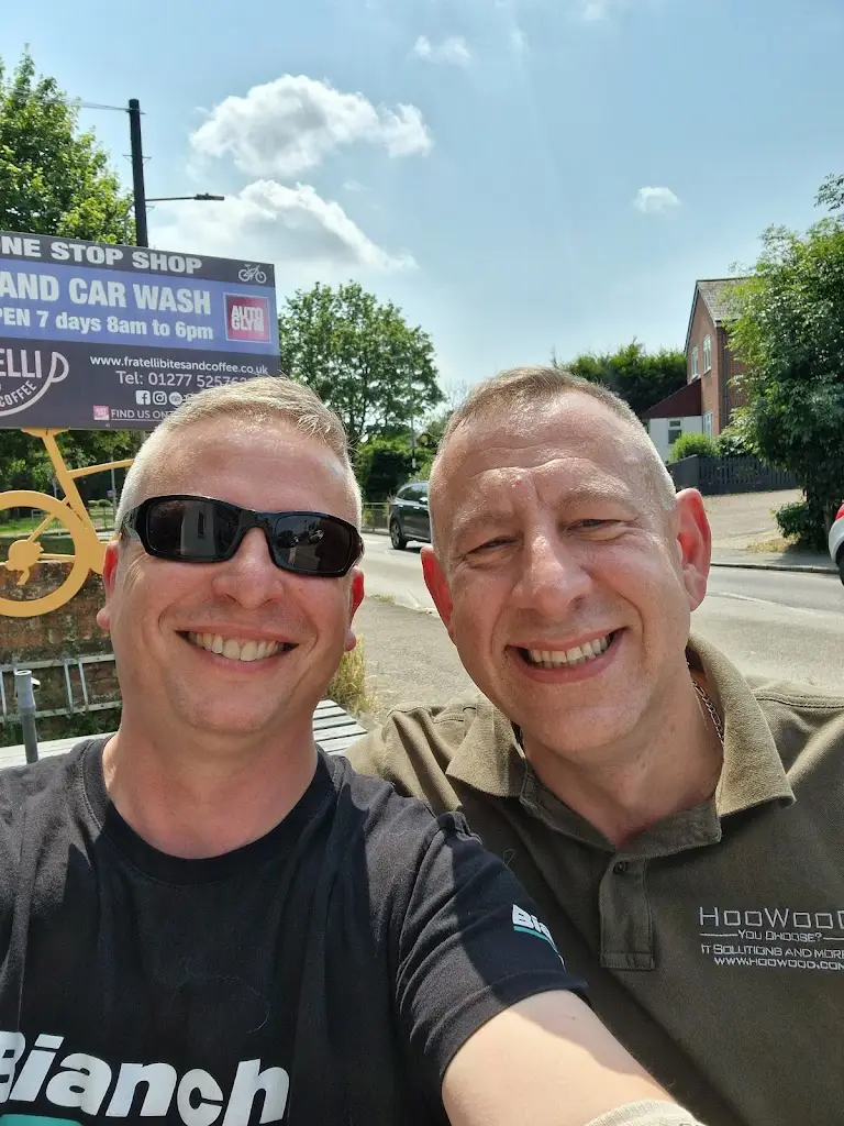 Alex Jackson_Fratelli Bites & Coffee_Chipping Ongar_review