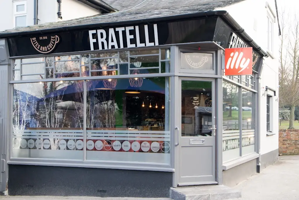 Fratelli Bites & Coffee restaurante en Chipping Ongar