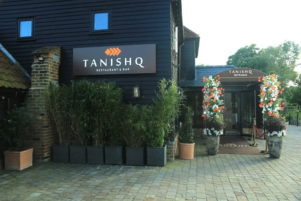 Tanishq Restaurant & Bar_Chipping Ongar_slider_image_1