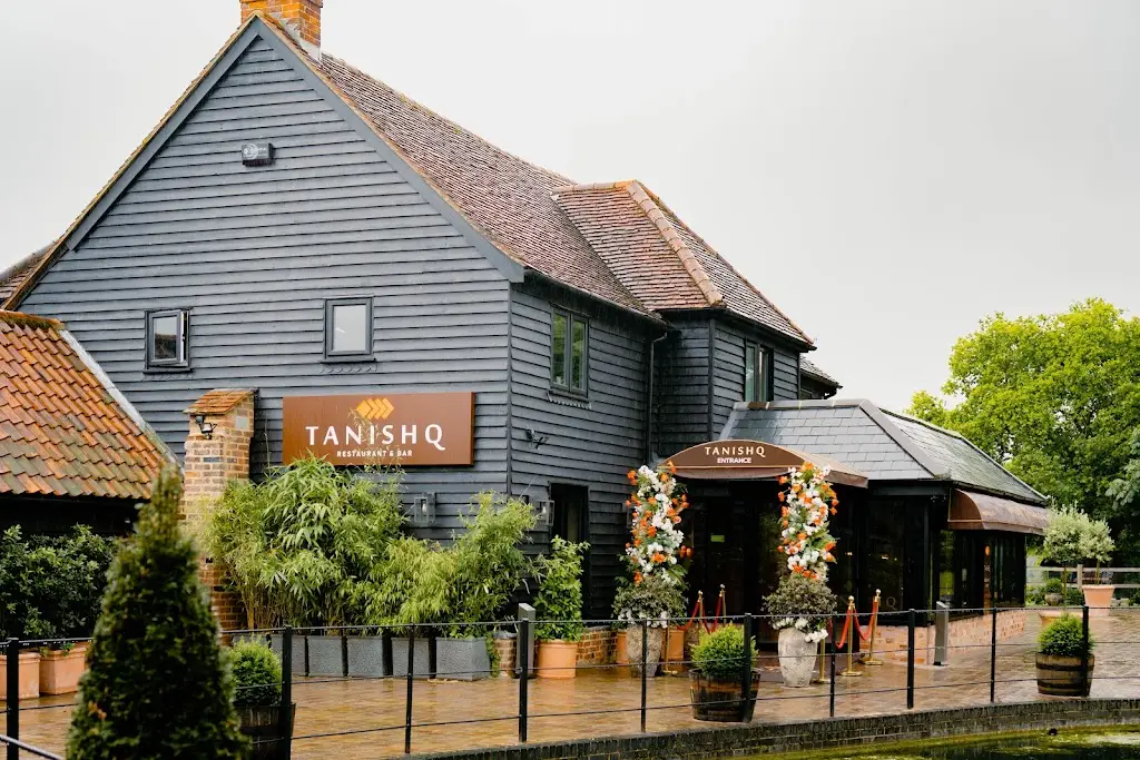 Tanishq Restaurant & Bar_Chipping Ongar_slider_image_3