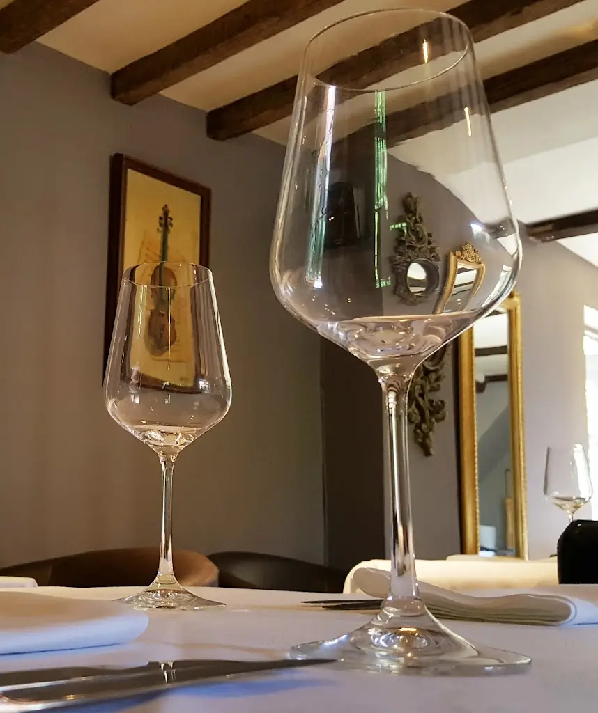 The Green Man Pub & Courtyard Restaurant_Chipping Ongar_slider_image_3