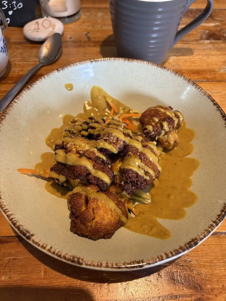 S W_The Pewsham_Chippenham_review