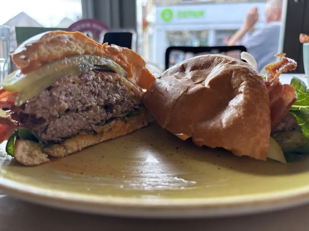 Donna Chu_Rivo Lounge_Chippenham_review